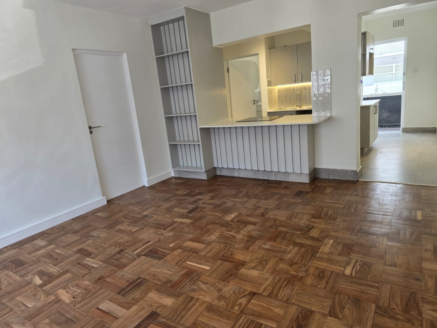 To Let 2 Bedroom Property for Rent in Sea Point Western Cape